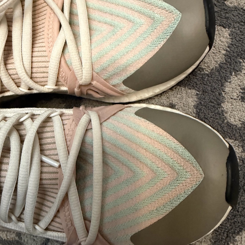adidas Women's Ultraboost Stella McCartney - Picture 7 of 7